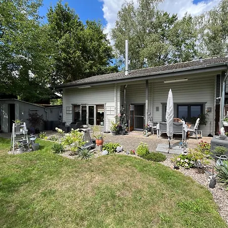 Holiday home Moorhuette Am Tankumsee *